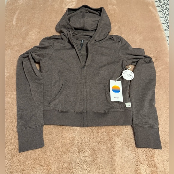 Vuori Halo Mini Front-Zip Hoodie - Picture 10 of 10